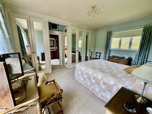 Photo 9- click for photo gallery